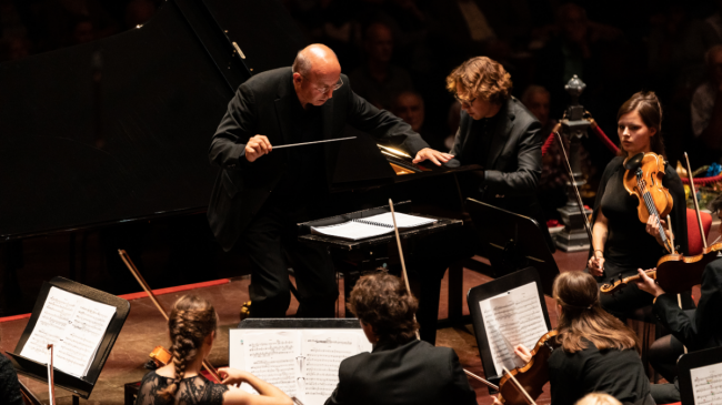 JON in Concertgebouw/ foto Veerle Bastiaanssen
